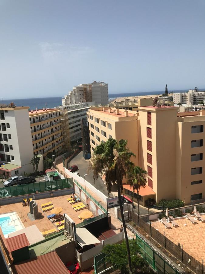 Yumbo Beach Apartment 2 With High Speed Free Internet San Bartolome Bagian luar foto