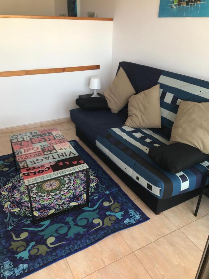 Yumbo Beach Apartment 2 With High Speed Free Internet San Bartolome Bagian luar foto