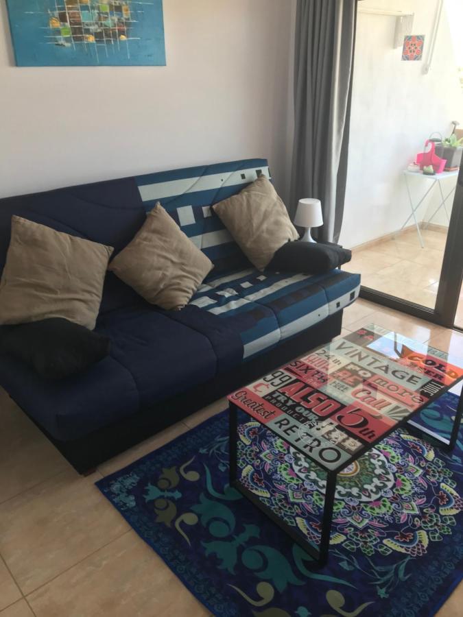 Yumbo Beach Apartment 2 With High Speed Free Internet San Bartolome Bagian luar foto