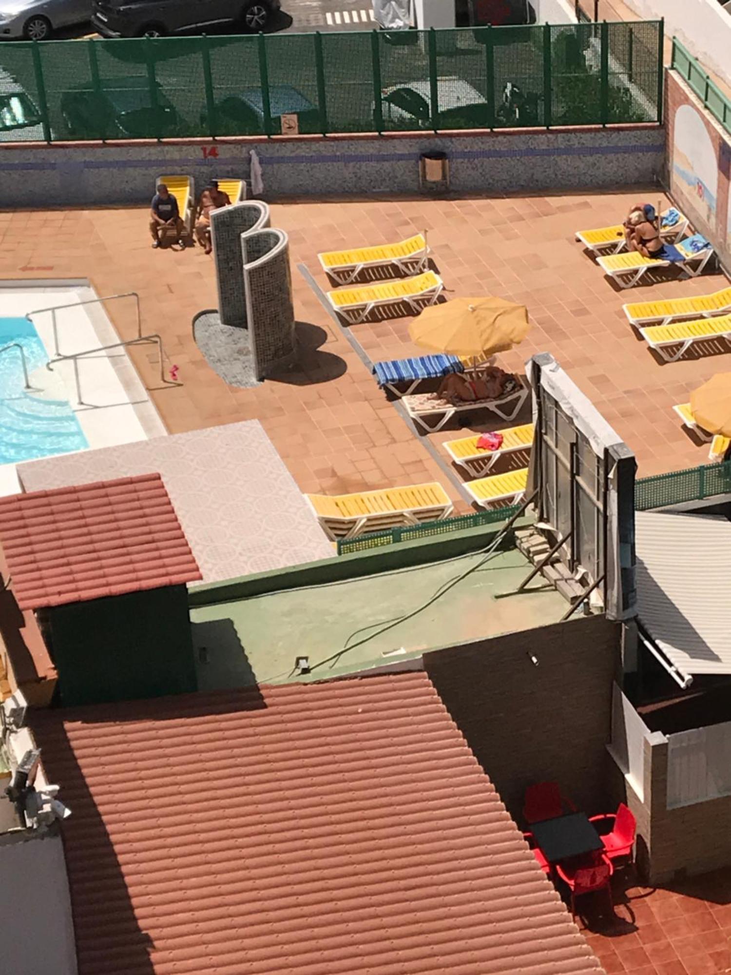 Yumbo Beach Apartment 2 With High Speed Free Internet San Bartolome Bagian luar foto